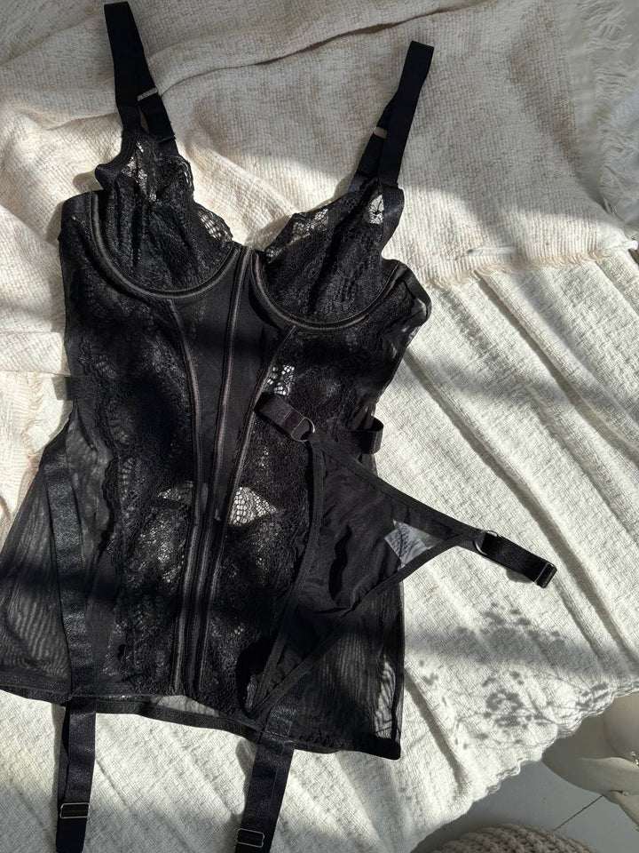Black Mirage Nightdress